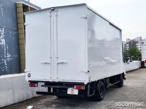 Hino XZU710R