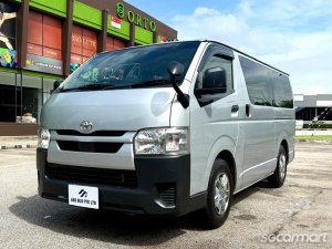 Toyota Hiace 2.8A DX
