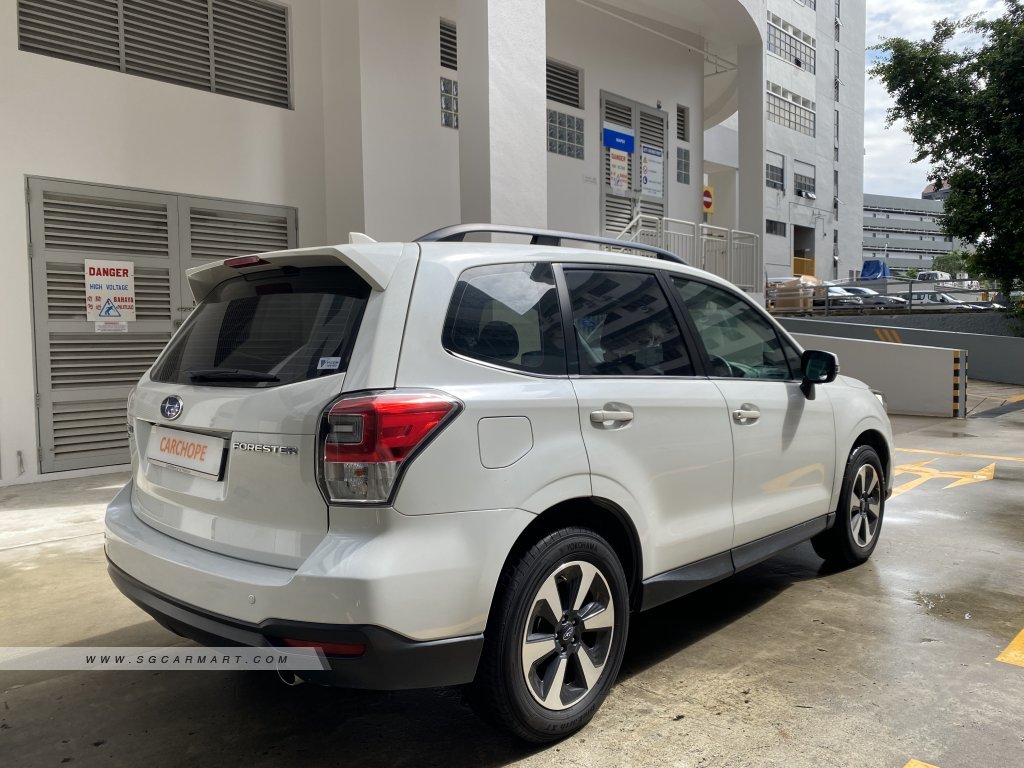 Subaru Forester 2.0i-L Sunroof