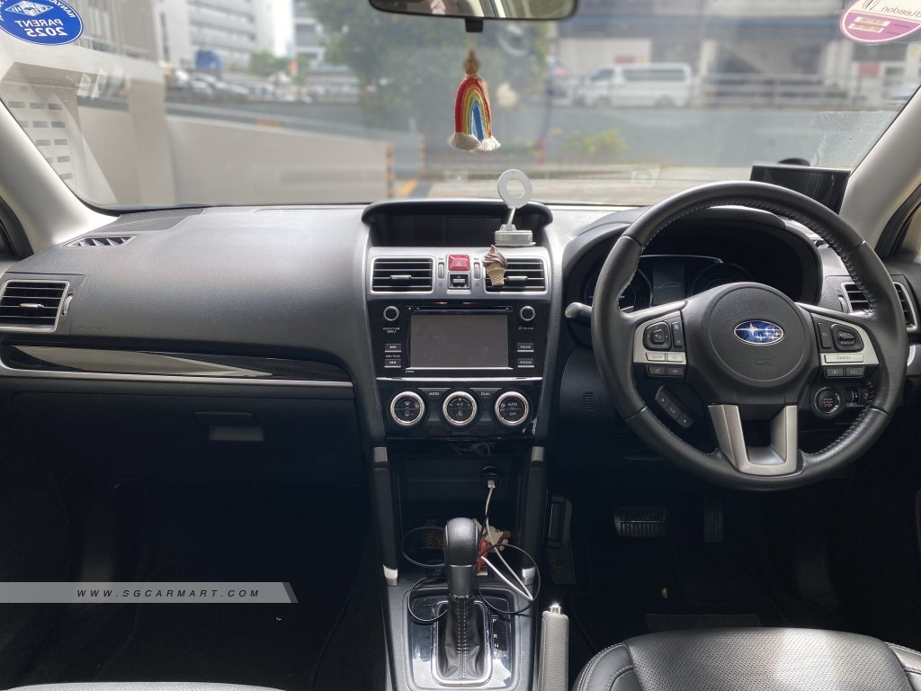 Subaru Forester 2.0i-L Sunroof