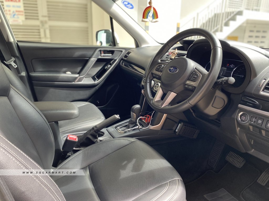 Subaru Forester 2.0i-L Sunroof