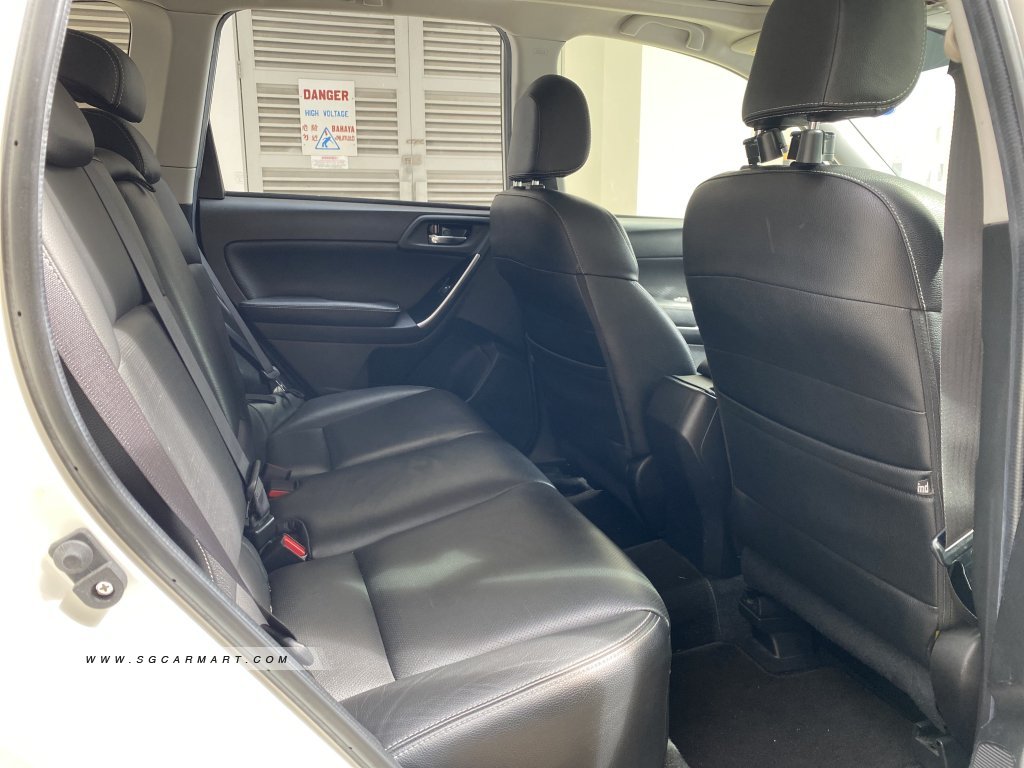 Subaru Forester 2.0i-L Sunroof