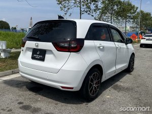 Honda Fit 1.3A Honda Sensing