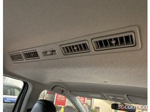 Toyota Sienta 1.5A Standard