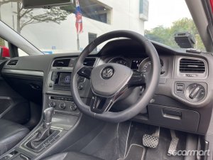 Volkswagen Golf 1.2A TSI (New 5-yr COE)