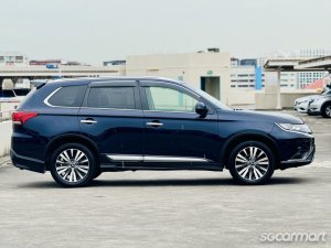 Mitsubishi Outlander 2.0A