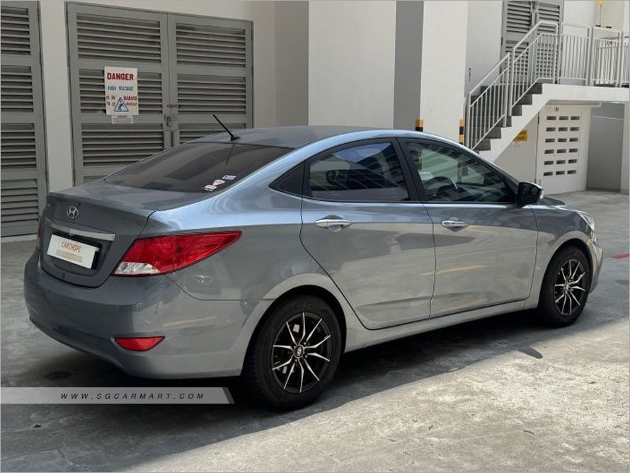 Hyundai Accent 1.4A