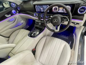Mercedes-Benz E-Class E300 Exclusive