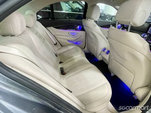 Mercedes-Benz E-Class E300 Exclusive