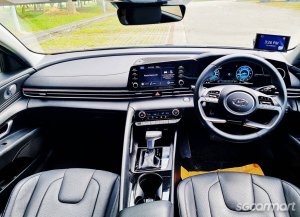 Hyundai Avante 1.6A S