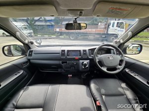 Toyota Hiace 3.0M DX (New 5-yr COE)