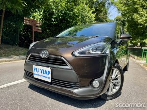 Toyota Sienta 1.5A G
