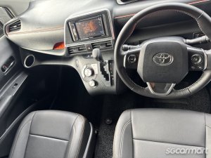 Toyota Sienta 1.5A G