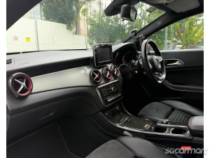 Mercedes-Benz CLA-Class CLA180 AMG Line