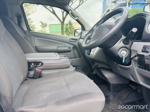 Nissan NV350 2.5A