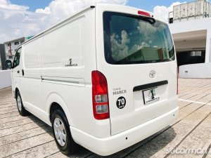Toyota Hiace 2.8A