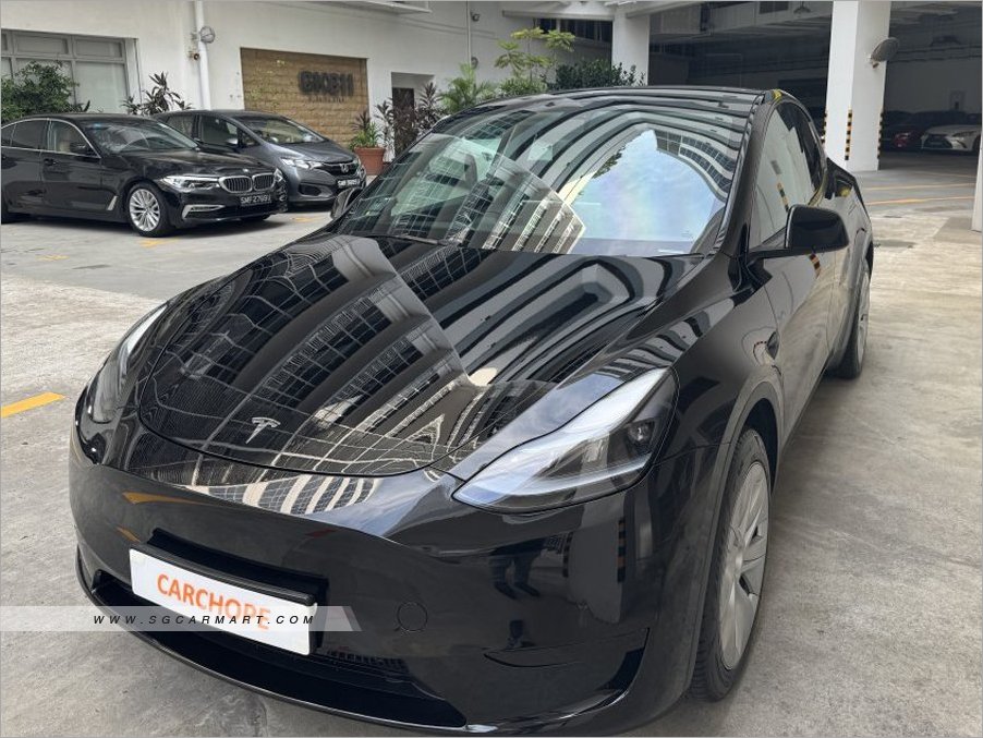 Tesla Model Y Electric RWD