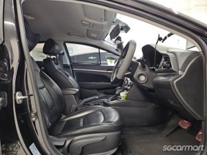 Hyundai Avante 1.6A GLS