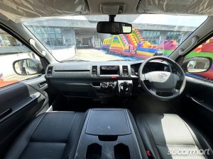 Toyota Hiace 3.0M (New 5-yr COE)