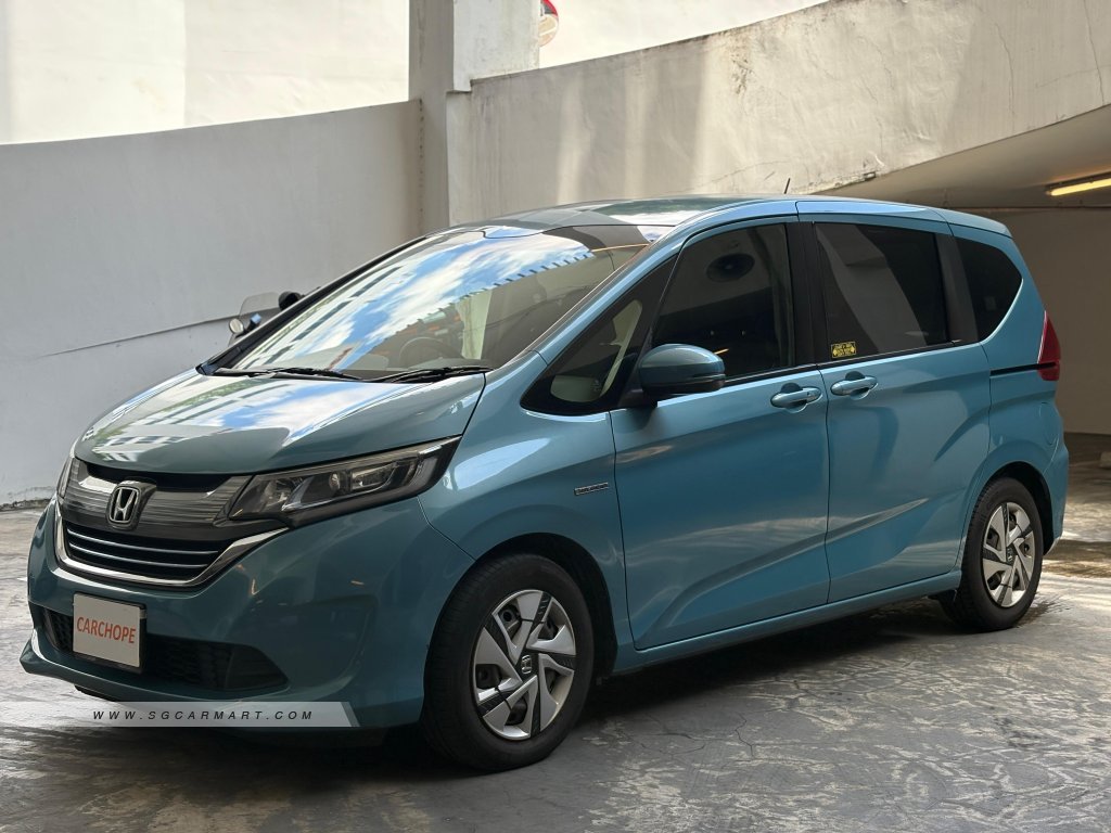 Honda Freed Hybrid 1.5A G
