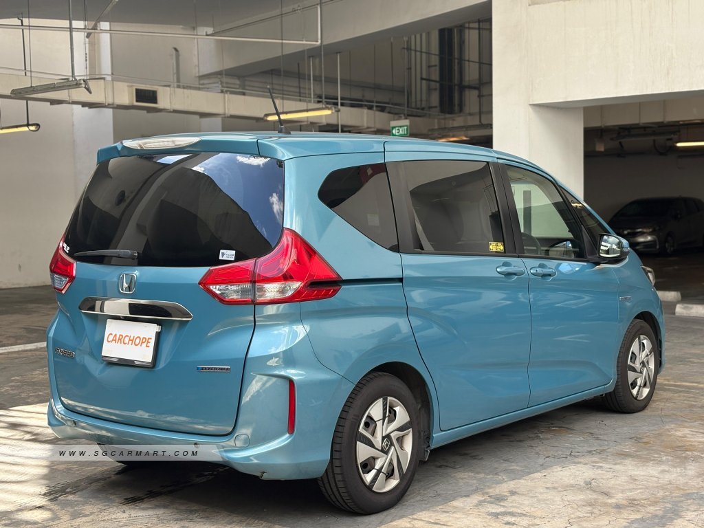 Honda Freed Hybrid 1.5A G