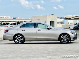 Mercedes-Benz E-Class E300 Avantgarde