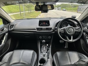 Mazda 3 1.5A Deluxe Sunroof