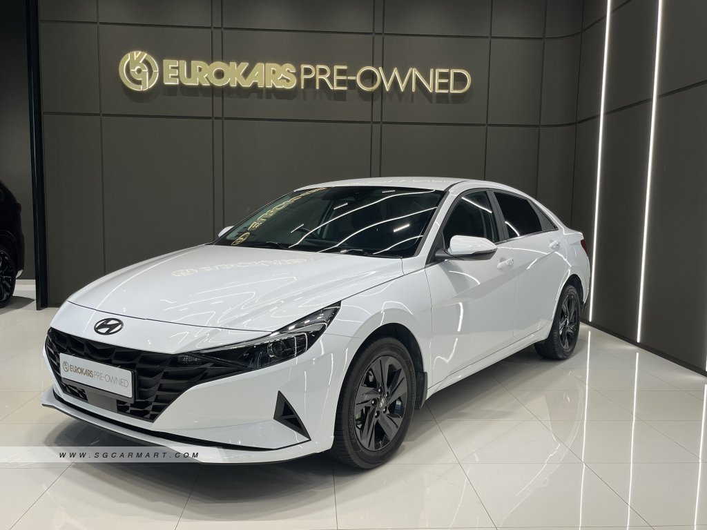Hyundai Avante 1.6A S