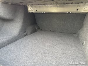 BMW 5 Series 528i (COE till 08/2031)