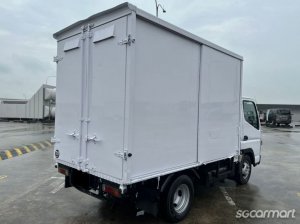 Mitsubishi Fuso Canter FEA01