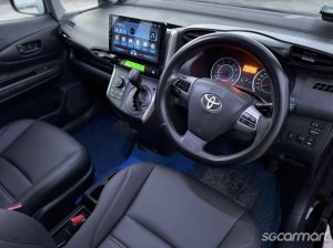 Toyota Wish 2.0A (COE till 03/2030)