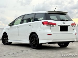 Toyota Wish 2.0A (COE till 09/2029)