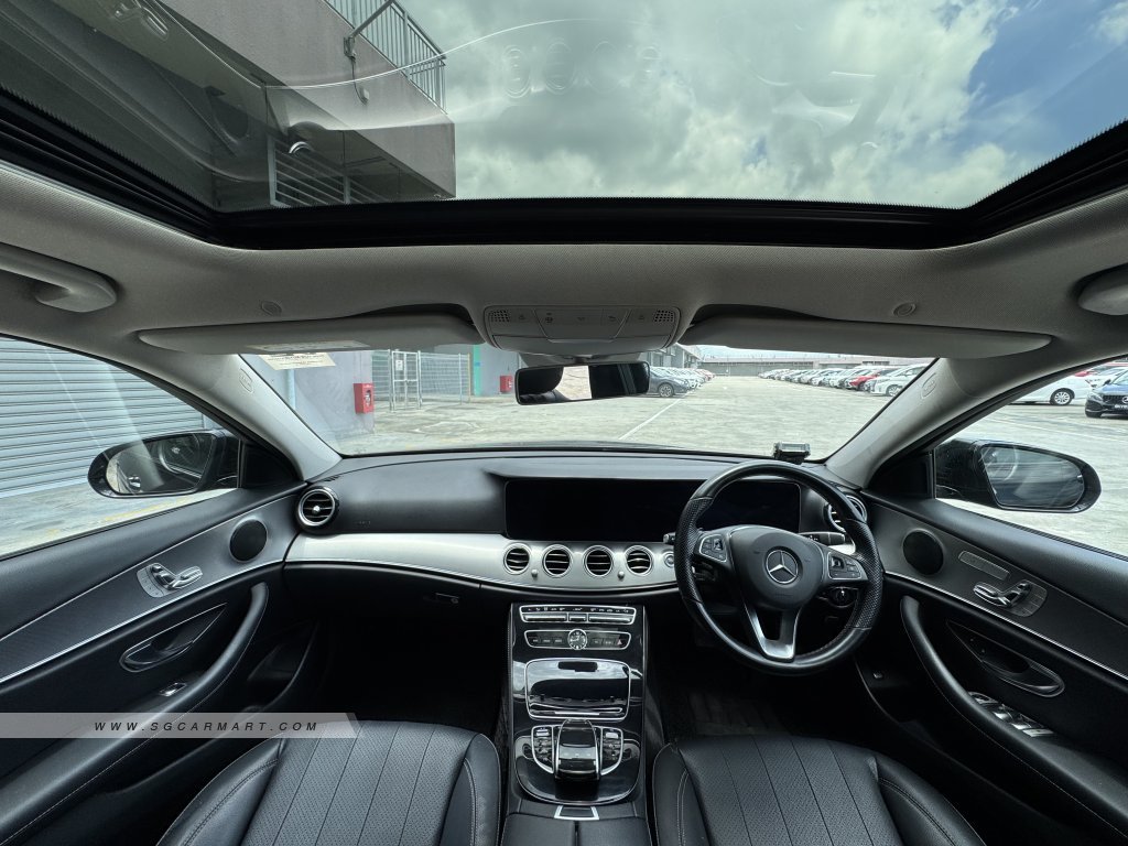 Mercedes-Benz E-Class E200 Avantgarde