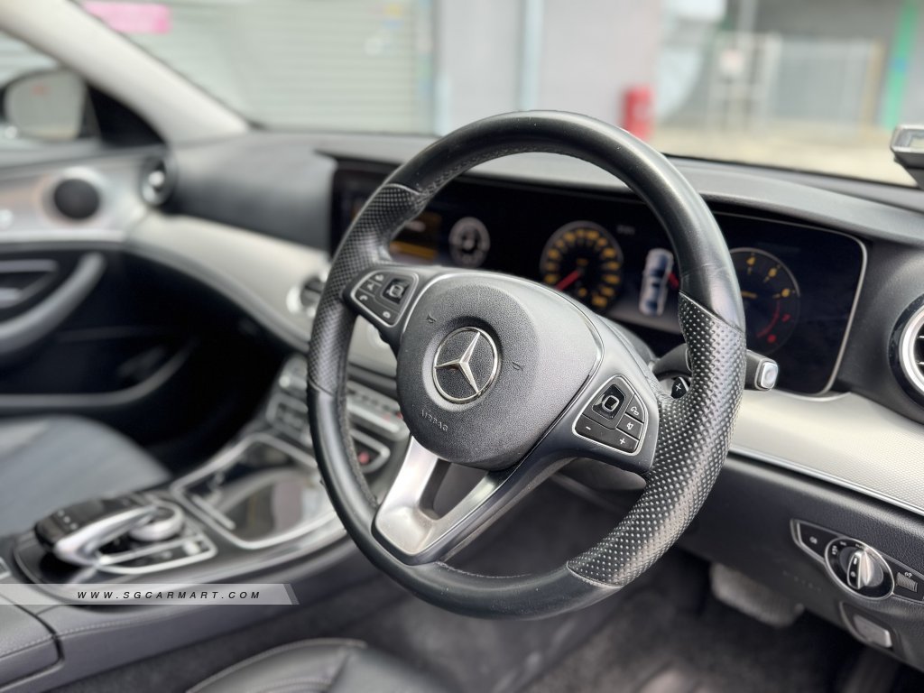 Mercedes-Benz E-Class E200 Avantgarde