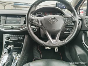 Opel Astra 1.4A Turbo