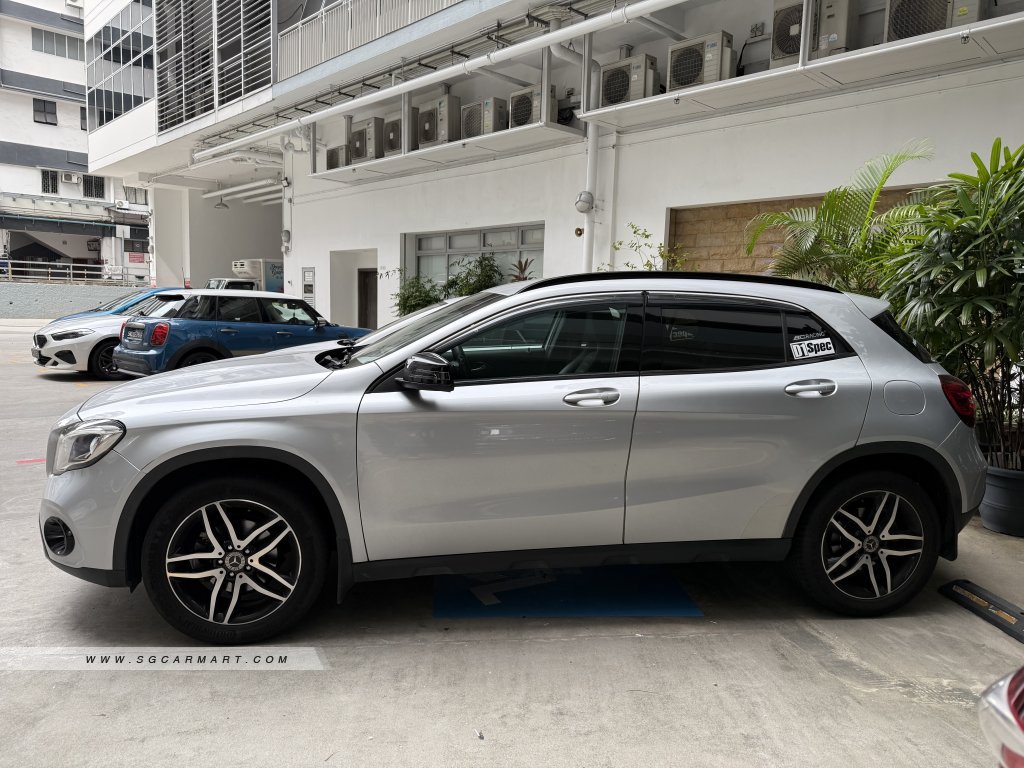 Mercedes-Benz GLA-Class GLA180 Urban Edition