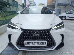 Lexus NX Hybrid NX350h Luxury Sunroof