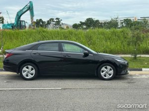 Hyundai Avante 1.6A S