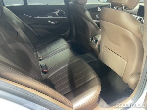 Mercedes-Benz E-Class E200 Exclusive