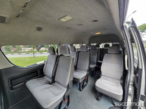 Toyota Hiace Commuter 2.8A GL High Roof