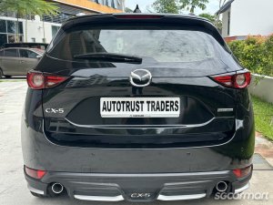 Mazda CX-5 2.0A Luxury
