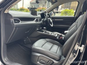 Mazda CX-5 2.0A Luxury