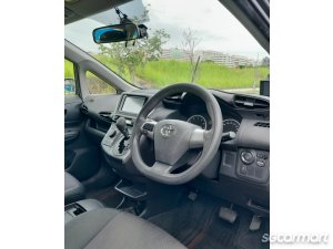 Toyota Wish 1.8A