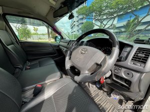 Toyota Hiace 3.0M