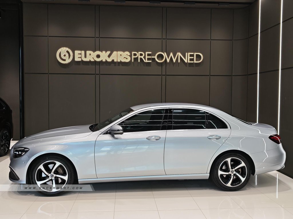 Mercedes-Benz E-Class E300 Avantgarde