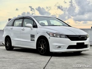 Honda Stream 1.8A Sunroof (COE till 12/2028)