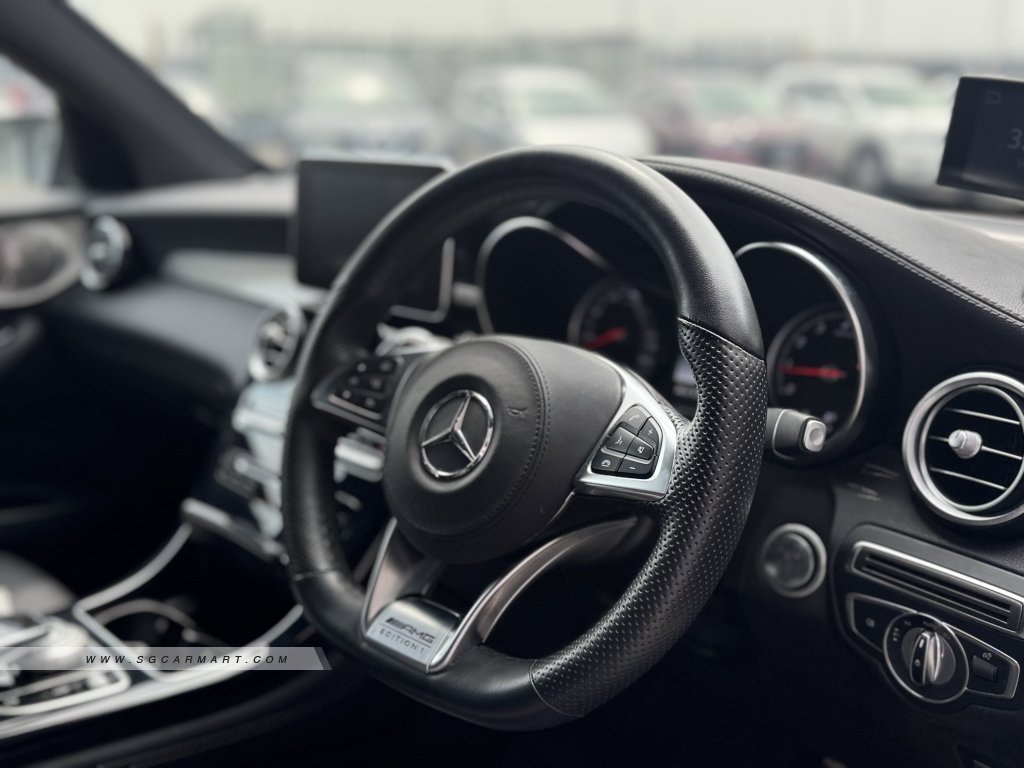 Mercedes-Benz GLC-Class GLC250 Coupe AMG Line 4MATIC