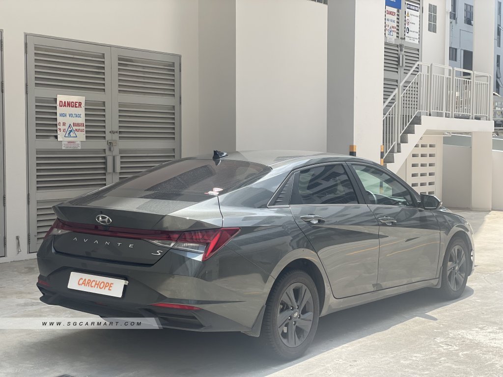 Hyundai Avante 1.6A S