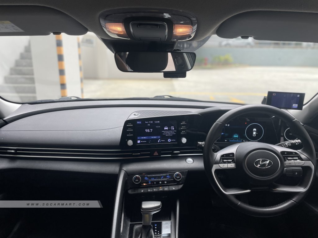 Hyundai Avante 1.6A S