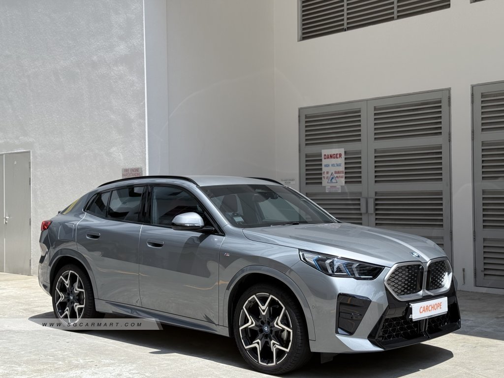 BMW iX2 Electric eDrive20 M-Sport